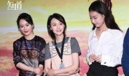 娱乐前沿吃瓜群众,揭秘“吃瓜群众”背后的娱乐前沿